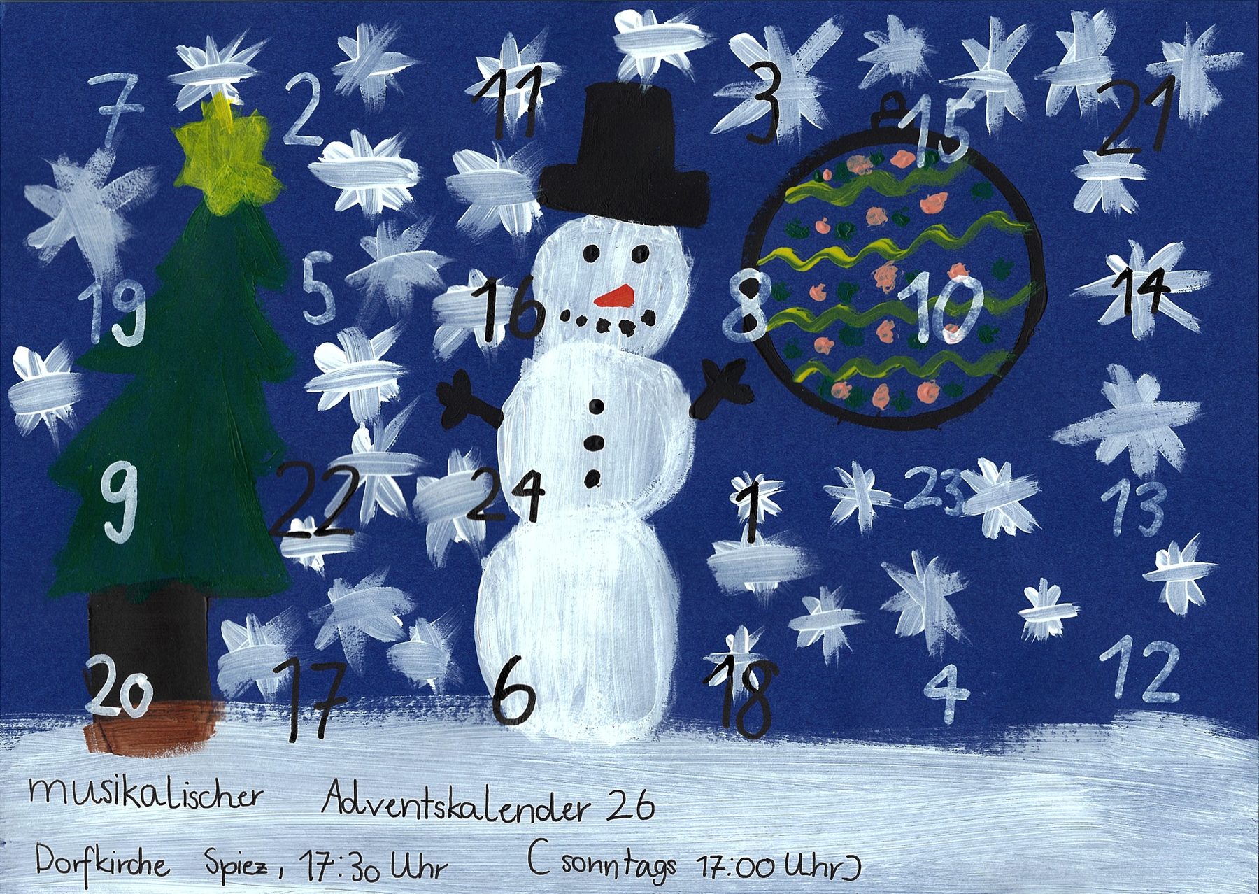Gemalter Adventskalender: Schneemann mit Zylinder, Tannenbaum und Christbaumkugel vor blauem Nachthimmel mit Schneeflocken, darin die Zahlen 1 bis 24.